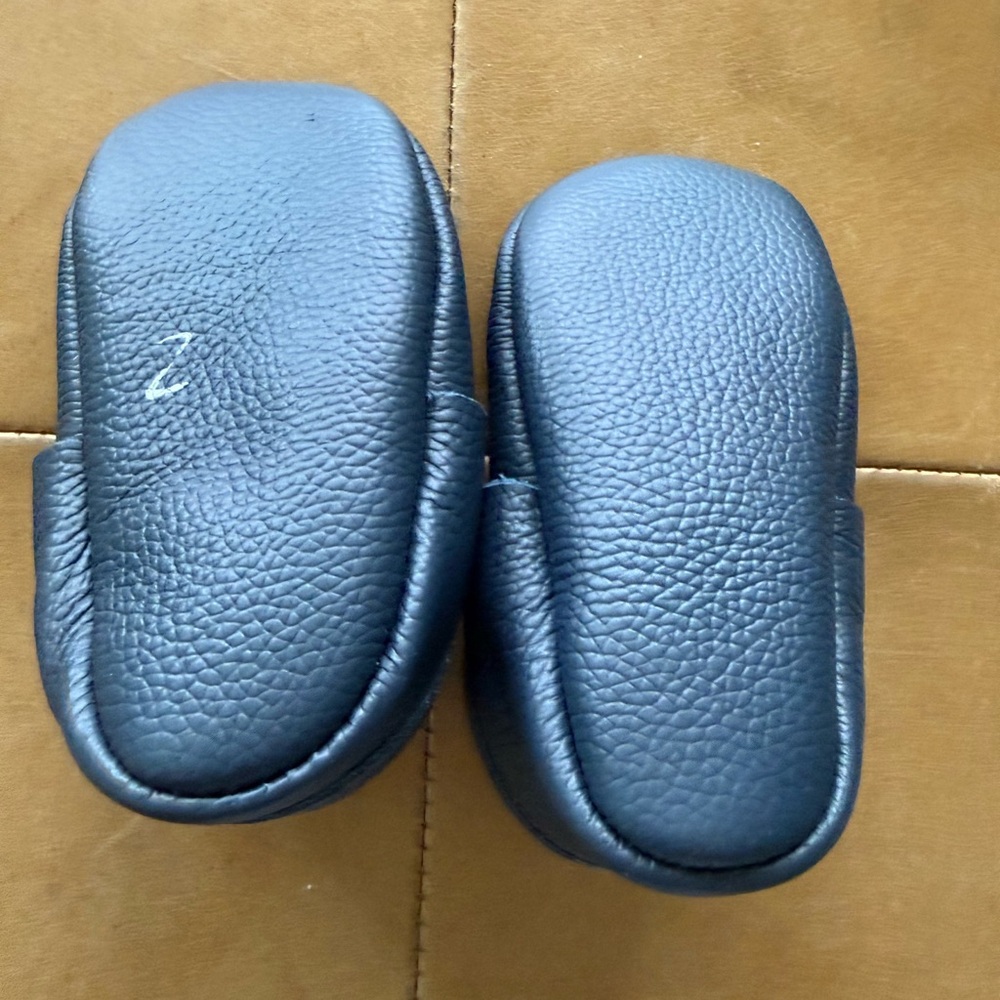 Bird Rock Baby Navy Leather Shoes 5.5 - Picture 2 of 4
